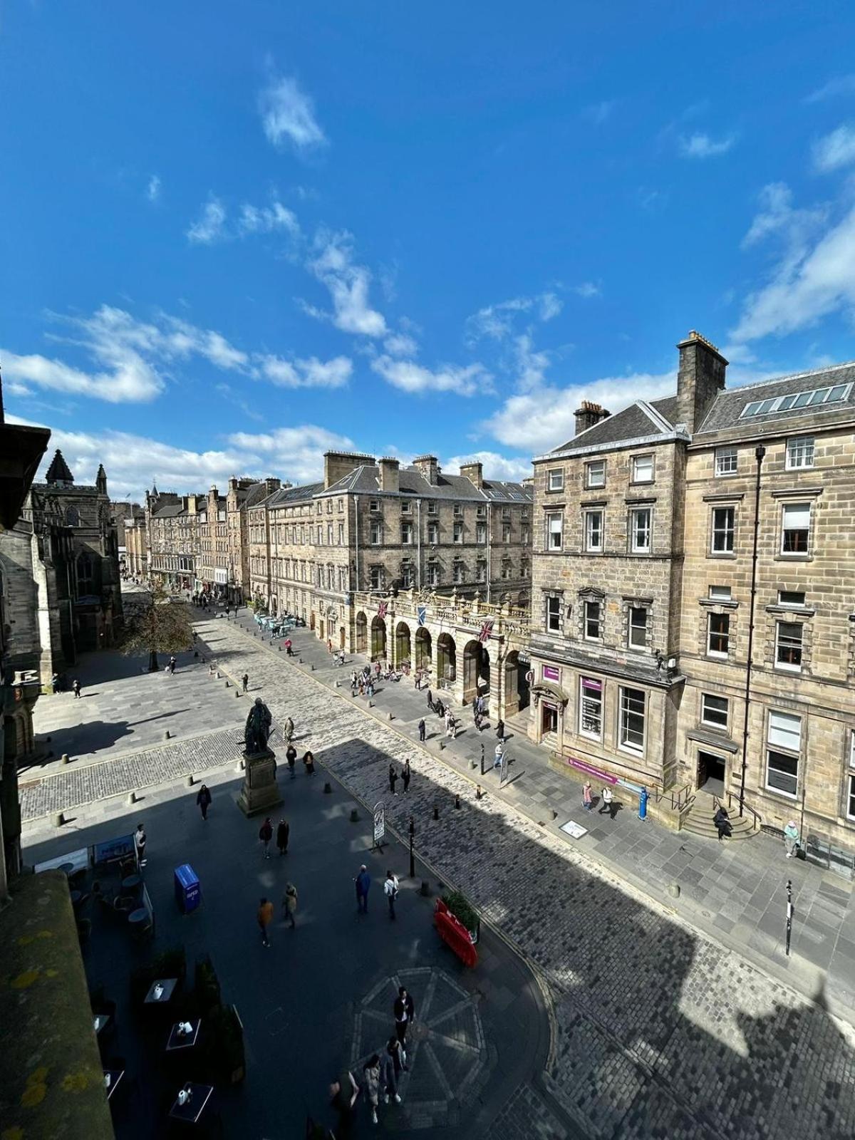 Parliament Sq Lägenhet Edinburg Exteriör bild